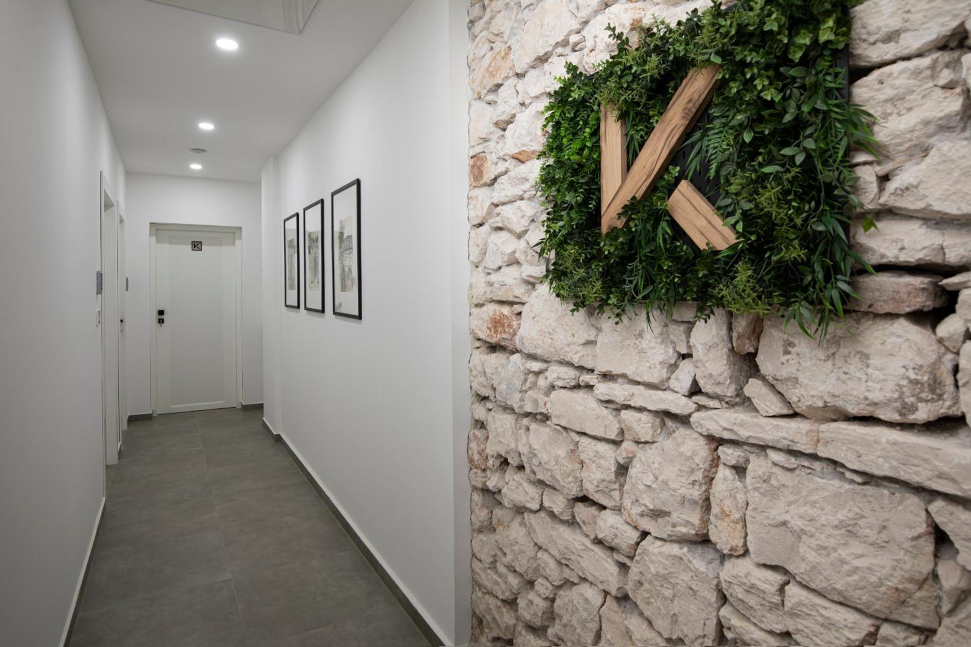 K- Apartments PUY 외부 사진